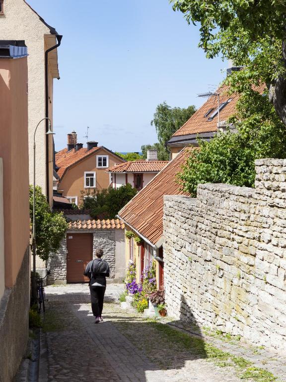 Visby Logi & Vandrarhem St: Hansgatan ภายนอก รูปภาพ